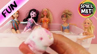 DONUT Badebombe im TEST mit Barbie schwangere Steffi Draculaura amp Frozen Eiskönigin Schwester Anna [upl. by Atilemrac]