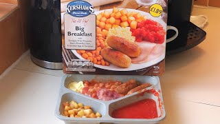 KERSHAWS Big Breakfast  BampM  Food Review [upl. by Nagram]