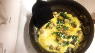 Spinach and Mushroom OmeletteOmelette aux épinard et champignon [upl. by Anwad]