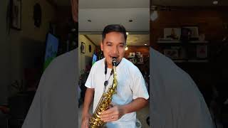 Stock mouthpiece VS Metal mouthpiece howtoplaysaxophone saxophone altosax [upl. by Trutko]