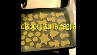 Ricetta biscotti di Natale di pasta frolla ricetta passo passo Blog wwwaglioincamiciacom [upl. by Grissom]