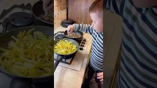 dad and son are cooking potatoes with🍄‍🟫🥔shorts [upl. by Notlrak807]