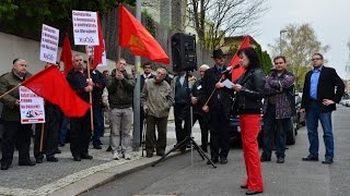 Demonstrace KSČM před velvyslanectvím Ukrajiny [upl. by Reifnnej]