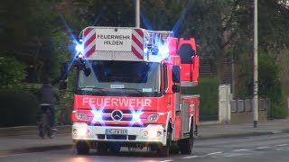 Löschzug  TLF 2450 Feuerwehr Hilden [upl. by Einapets933]