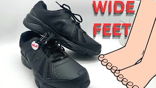 New Balance Wide Feet 4E Mens Sneakers Review [upl. by Hardy]