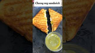 Cheesy veg sandwich cafe style veg grill sandwich super Easyshorts youtubeshorts [upl. by Veno]