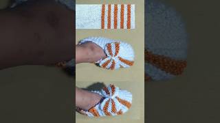 Knitting baby shoes for beginners👌💯shortswoolensocksdesign crochetbabyshoesbooties knittedsocks [upl. by Ehrman]