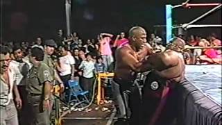 WWC Abdullah The Butcher vs Zeus 1990 [upl. by Eeryk]