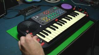 Circuit Bent Concertmate570 Keyboard by freeform delusion [upl. by Elleraj]