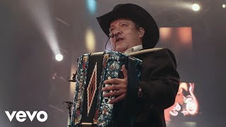 Grupo Pesado  Chiquilla Cariñosa En Vivo [upl. by Kcarb]