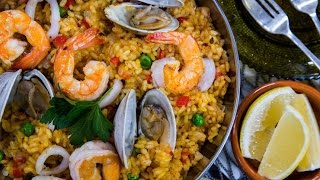 Simple and Tasty Seafood Paella [upl. by Ecyarg]