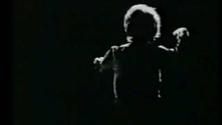 Edith Piaf  La Foule LIVE 1962 [upl. by Aynam]