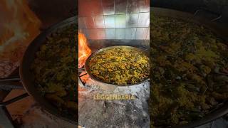 La Paella più iconica della Spagna food [upl. by Nixon814]