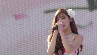 Baby Steps  TTSSNSD 소녀시대 태티서 Live  Blue One KPop Festival [upl. by Alian]