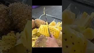 미친 스피드로 파인애플 자르기 달인 아저씨 shorts Amazing Pineapple Cutting Skills  Thai Street Food [upl. by Andros839]