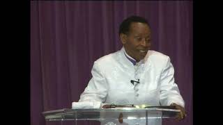 Apostle Ezekiel H Guti  Cross over 2013 [upl. by Timms105]