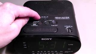 How To Set the Alarm Clock Sony Dream Machine ICFC218 Simple and straight to the point [upl. by Dinnie]