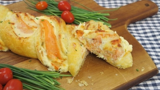 Salmon and stracchino cheese braid impress your dinner guests with this easy and quick recipe [upl. by Eronaele]