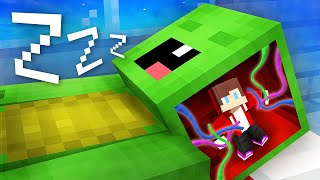 How JJ Control SLEEPING Mikey in Minecraft Maizen [upl. by Ollayos]