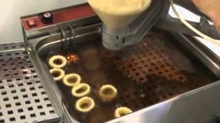 Prajitor gogosi inelare cu dozator  Fat Fryers for Ring Doughnuts MATINA [upl. by Irama]