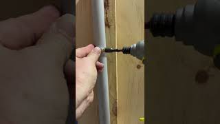 Hose clamps can make a Great Wall bracket tipsandtricks diy usefultips tips handytips [upl. by Halilad]