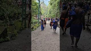 பெரு வழி பாடல் sabarimala periya pathai 2024 tamil song shorts video status [upl. by Anilag651]