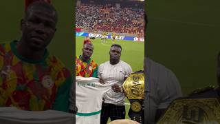 Reug Reug honoré au stade Abdoulaye Wade par les Lions [upl. by Porcia]