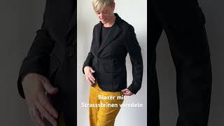 Blazer mit Strasssteinen veredeln nähanleitung schnittmuster sewingprojects [upl. by Naruq]