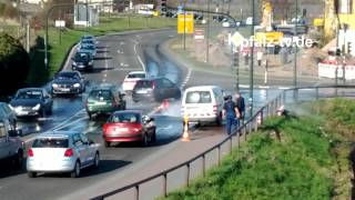 Wildgewordener Riesenwasserschlauch sorgt für Chaos auf einer Kreuzung in Bad Dürkheim [upl. by Anirdna]