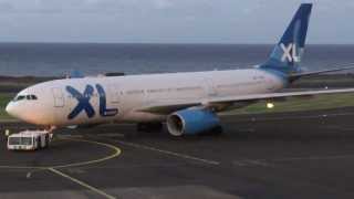 Aéroport Roland Garrospushback A 330 XL Airways France [upl. by Micky]