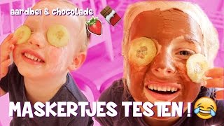 GEZICHTSMASKERS TESTEN chocolade amp aardbei ♥DeZoeteZusjes♥ [upl. by Radman]