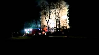 Twee paarden omgekomen bij brand in Eerbeek [upl. by Anhsirk]