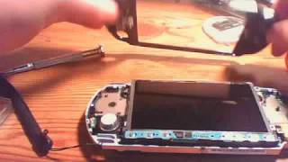 How to change psp 3000 faceplate Simple [upl. by Staten]