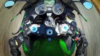 Testissä Kawasaki ZZR1400 Teknavi 2012 [upl. by Ydal]