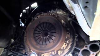 Tips and symptoms when changing throw out bearing on BMW [upl. by Nylsirhc789]