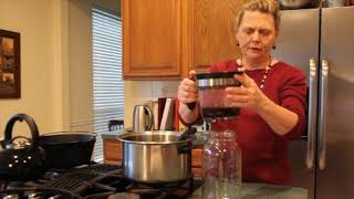 How to Use a Fat Separator with a Bottom Release to Make Homemade Broth for Gravy or Soup [upl. by Ellecram]