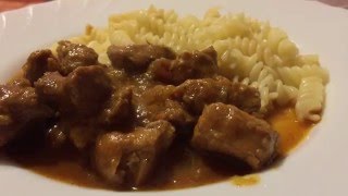 Ungarische Rezepte Schnell ungarischen Pörkölt kochen ungarn kochvideo [upl. by Wolk996]