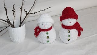 DIY Schneemänner aus Socken  Snowmen socks [upl. by Ytirehc]