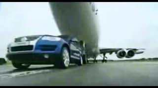 2008 Volkswagen Touareg V10 TDI commercial  Towing a 747 [upl. by Mcleod]