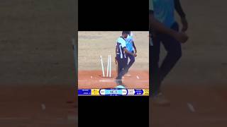 UNDERARM BOWLING 🥎🏏🔥 YORKER 🔥 kevinrayandsouza shorts short shortvideo ytshorts [upl. by Balmuth]