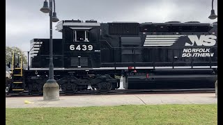 Backwards amp SlowMoving Norfolk Southern SD403 Pulling 24 Mixed Freight Thru Salisbury NC 111124 [upl. by Lundberg]