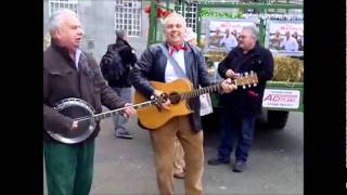 The Wurzels  Warming up in London  Twice Daily [upl. by Aihsema]