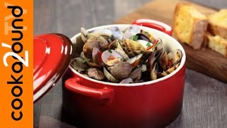 Sautè di vongole  Ricette antipasti di pesce [upl. by Nylatsyrc]