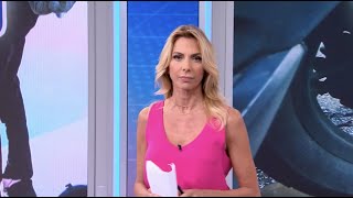 Simona Branchetti che figura a Morning News  se ne sono accorti a Striscia [upl. by Gnoht472]