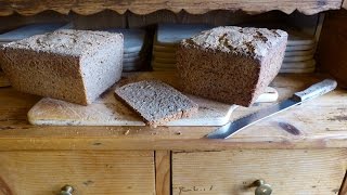 Sauerteigbrot Teigherstellung nur 9 Minuten Roggenmischbrot Brot backen ohne Kneten [upl. by Kare]