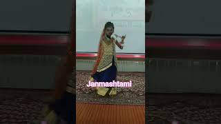 मुरली बाजेगी कन्हैया राधा नाचेगी जरूर। Murli bajegi kanhaiya Radha nachegi shorts janmashtami [upl. by Nylave]