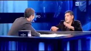 Maradona gesto dellombrello al fisco ed equitalia [upl. by Assinna]