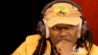 Couleurs tropicales sur RFI Claudy Siar reçoit Alpha Blondy [upl. by Beacham976]