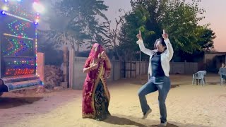 अंग्रेजी लड़की देसी डांस  dj dance ❣️❣️ [upl. by Hut989]