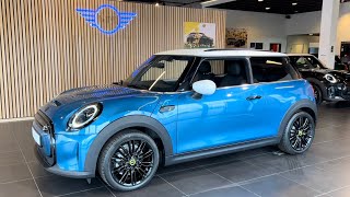 2024 MINI COOPER SE  Island Blue amp Piano Black details  4K Visual Review [upl. by Franni]